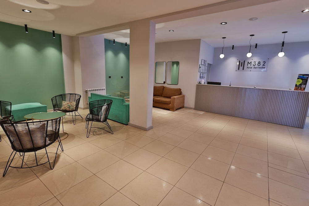 

Roma - San Carlos de Bariloche - M382 Hotel Bariloche