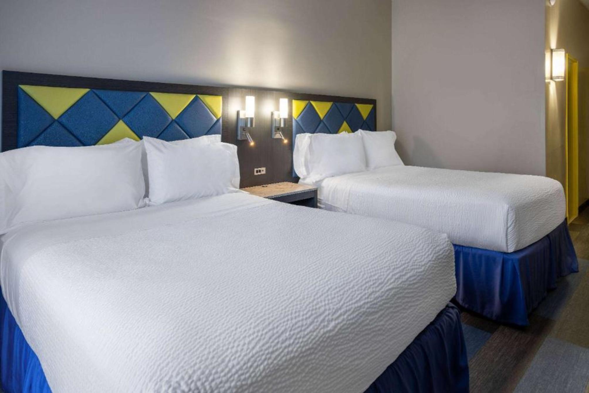 

Catania - North Bergen - Days Hotel By Wyndham North Bergen