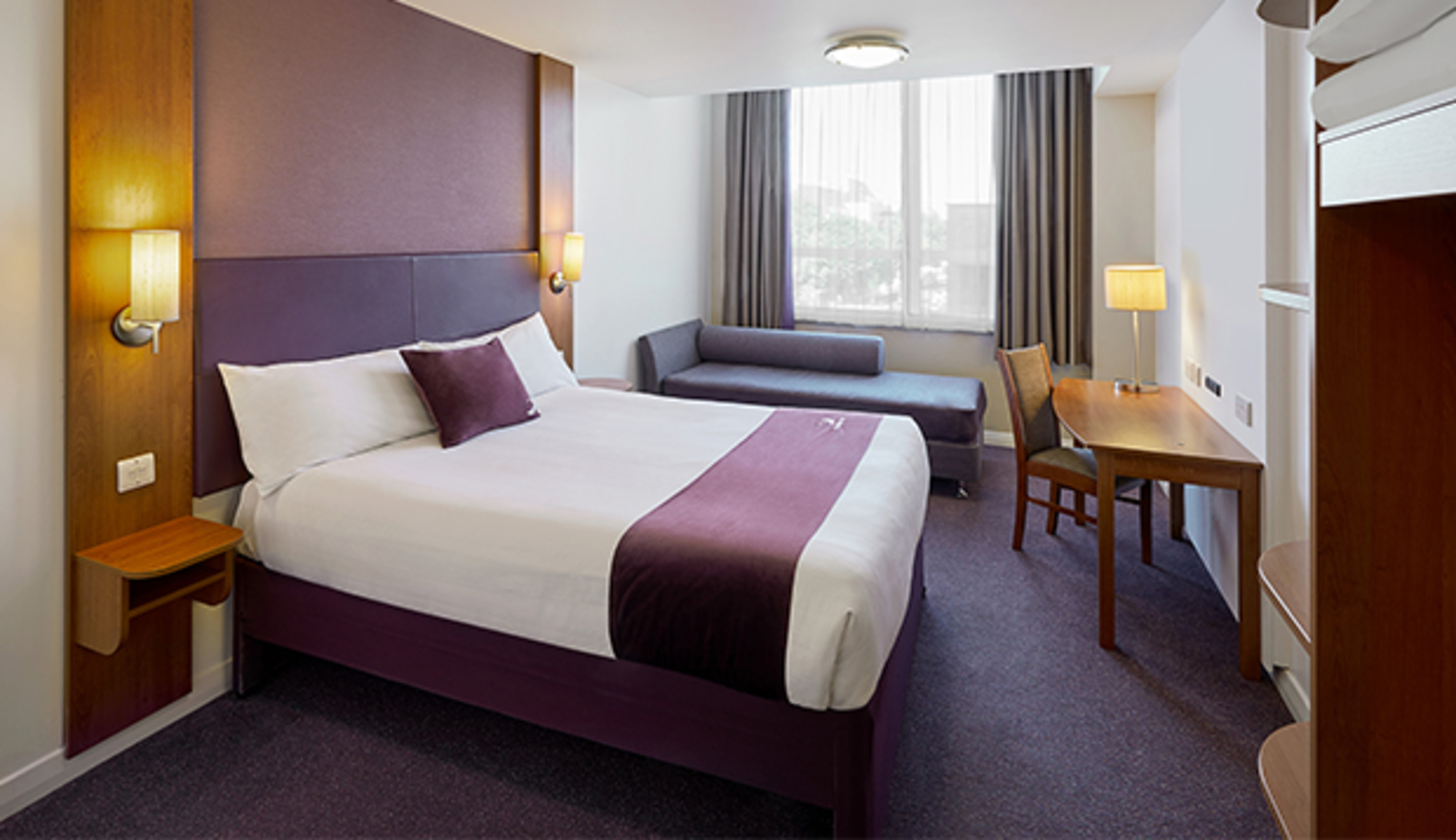 

Cagliari - Scozia, Regno Unito - Premier Inn Edinburgh A7 (Dalkeith)