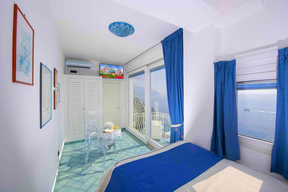 

Milano - Scala - Hotel La Ninfa