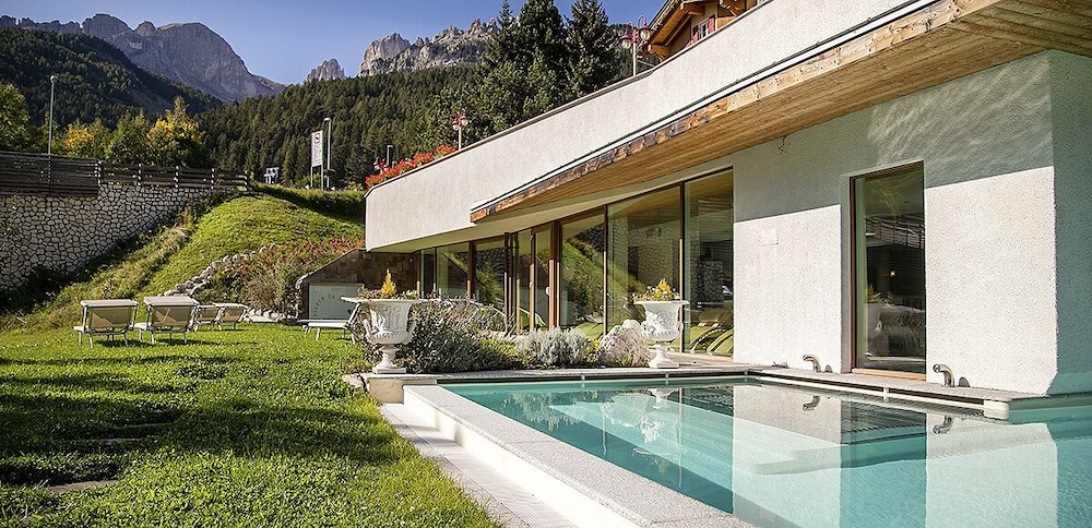 

Roma - Val di Fassa, Montagna Italia - Nature Wellness Hotel Renato