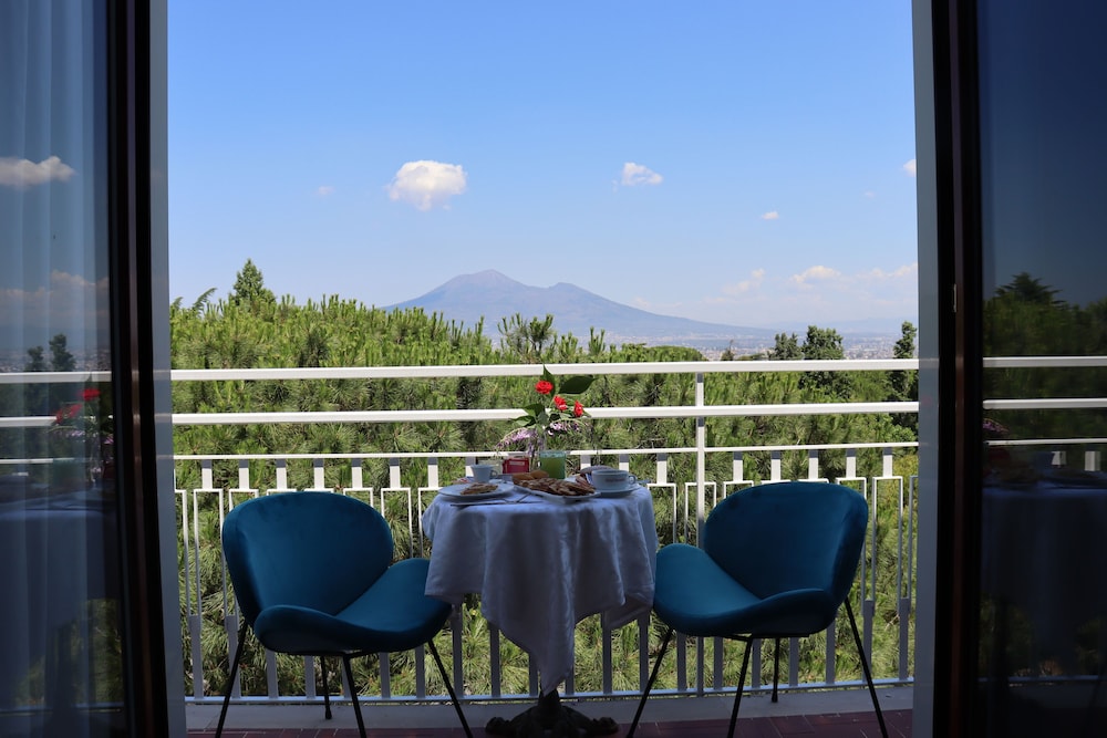 

Catania - Agerola - Hotel Paradiso
