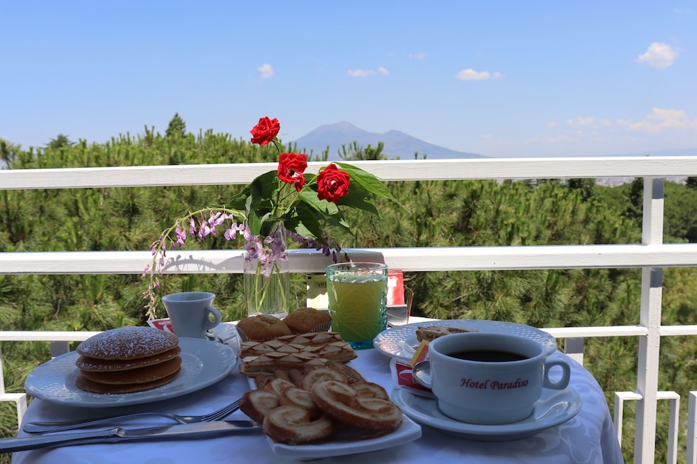 

Catania - Agerola - Hotel Paradiso