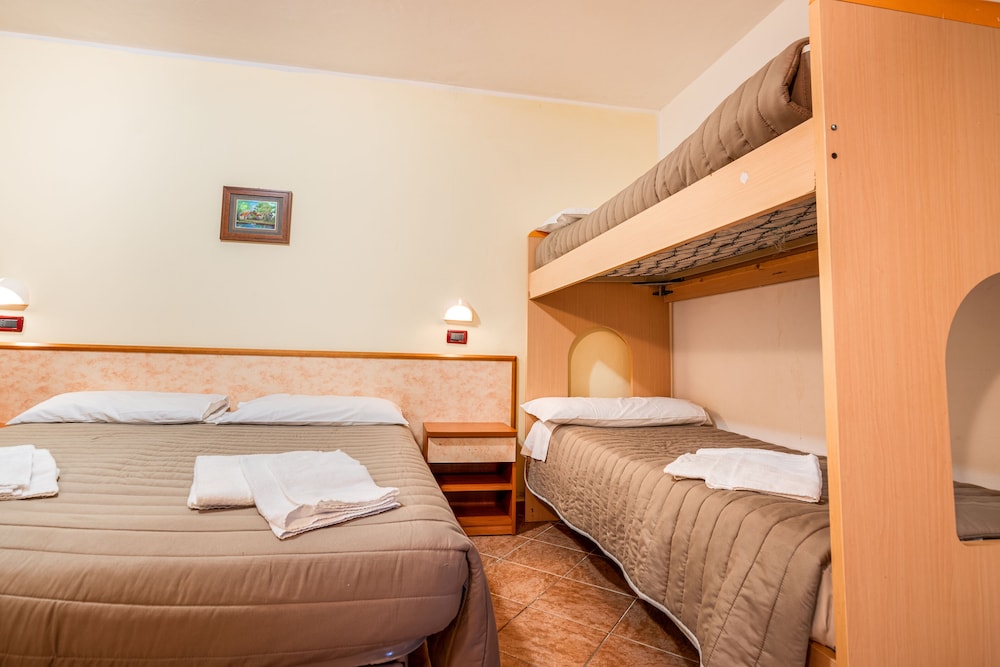 

Trieste - Trentino, Italia - Club Hotel Zodiaco