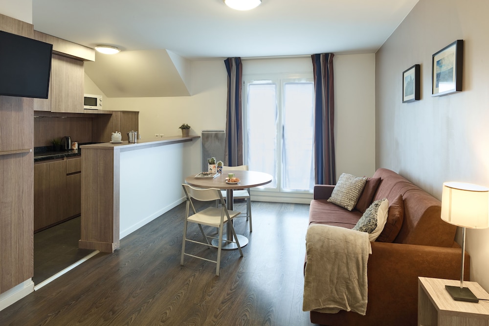 

Catania - Paris Charles de Gaulle - Zenitude Hôtel Résidences Roissy Village