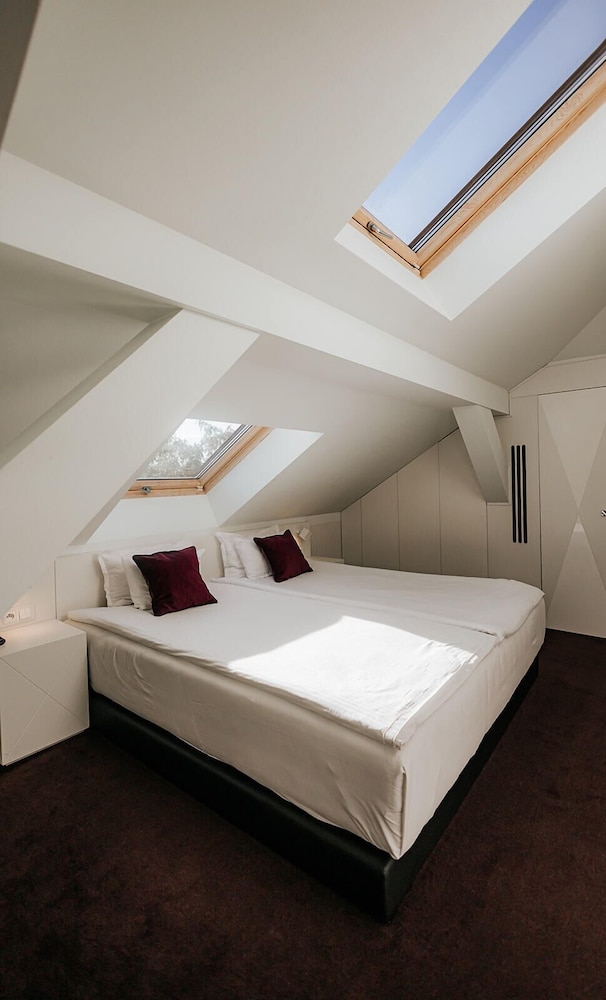 

Milano - Wroclaw - Platinum Palace Boutique Hotel & SPA