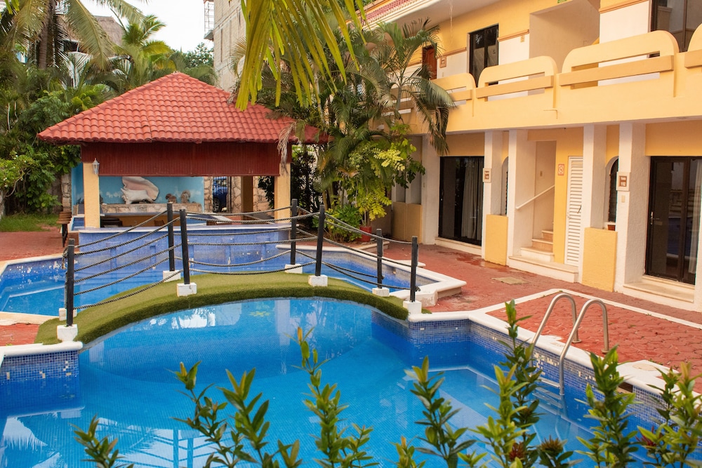 

Bologna - Playa del Carmen - Vista Caribe