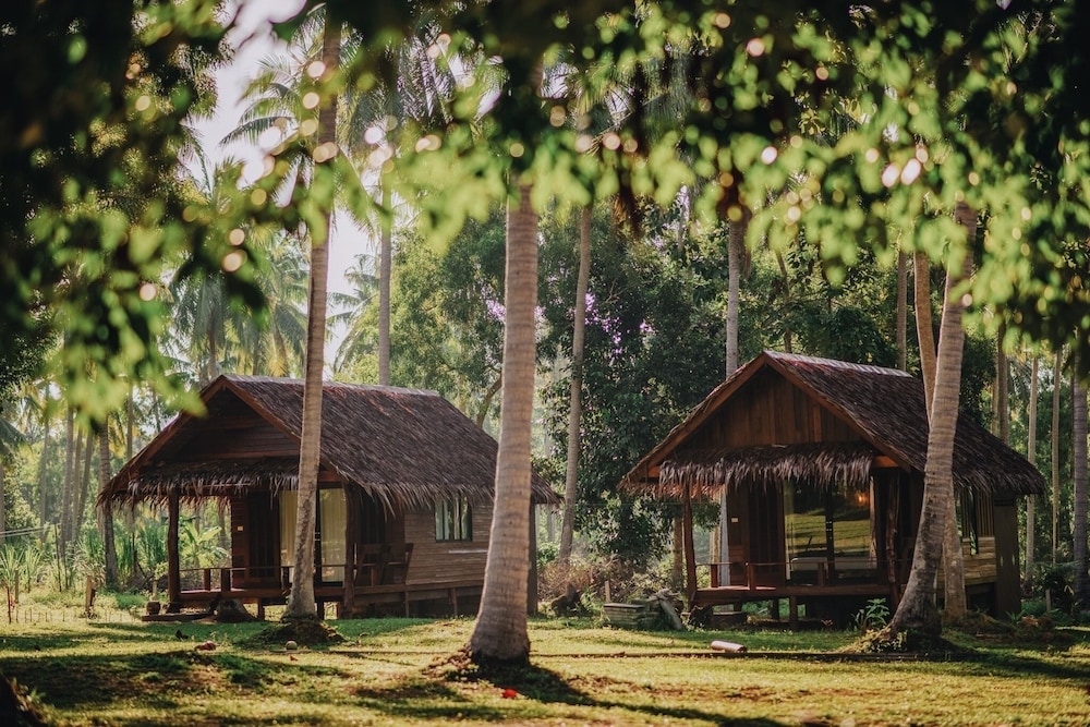 

Milano - Ko Jum - COCO Canopy Boutique Resort