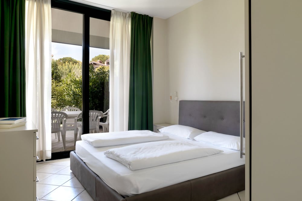 

Bologna - Sirmione - Le Terrazze sul Lago Hotel & Residence