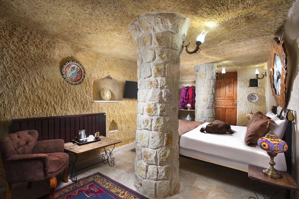 

Milano - Ürgüp - Romantic Cave Hotel