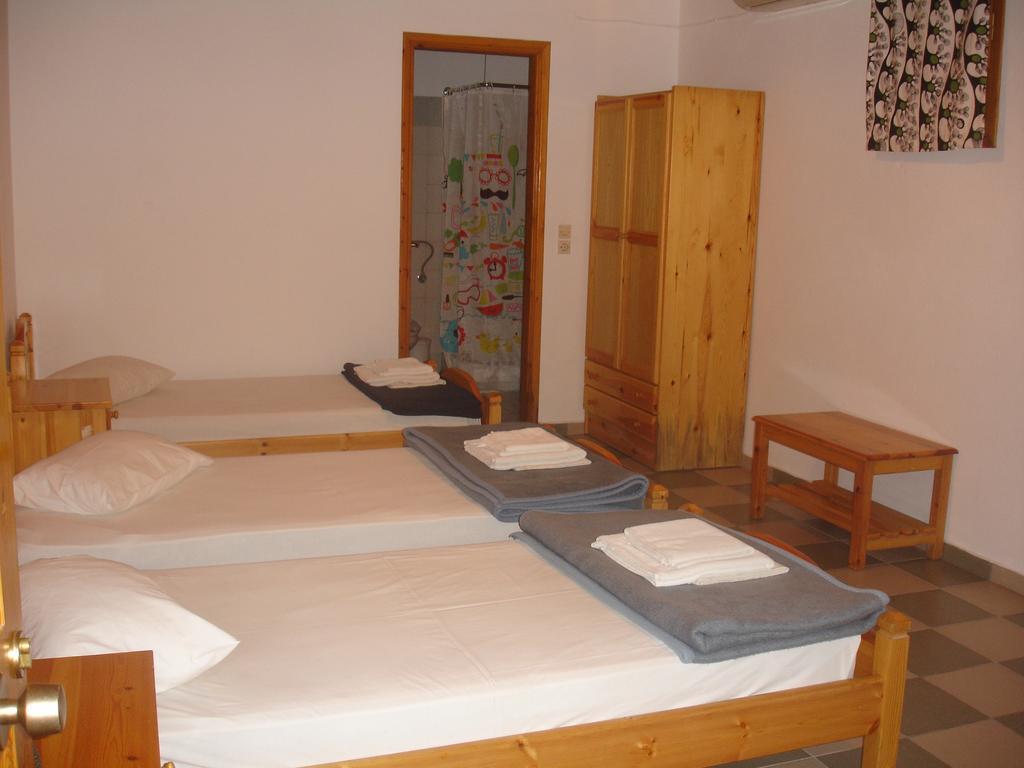 

Milano - Parikia - Siroco's Rooms And Studios