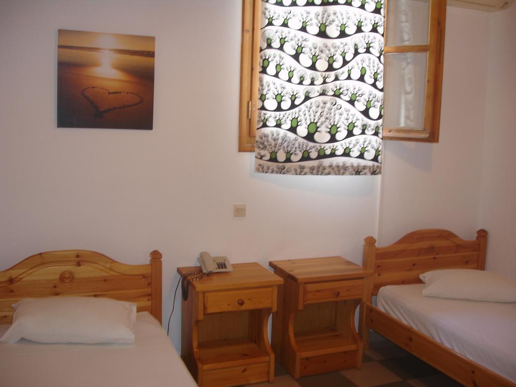 

Roma - Paros, Isole Greche - Siroco's Rooms And Studios