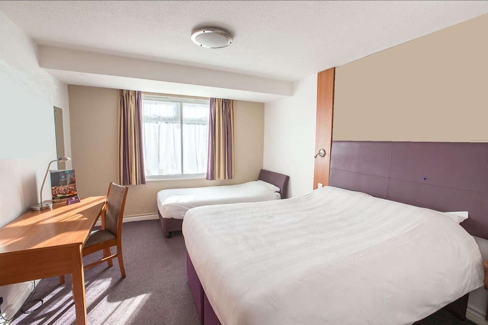 

Milano - Birmingham - Redwings Lodge Solihull