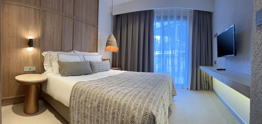 

Bologna - Bitez - Bodrum Beach Resort