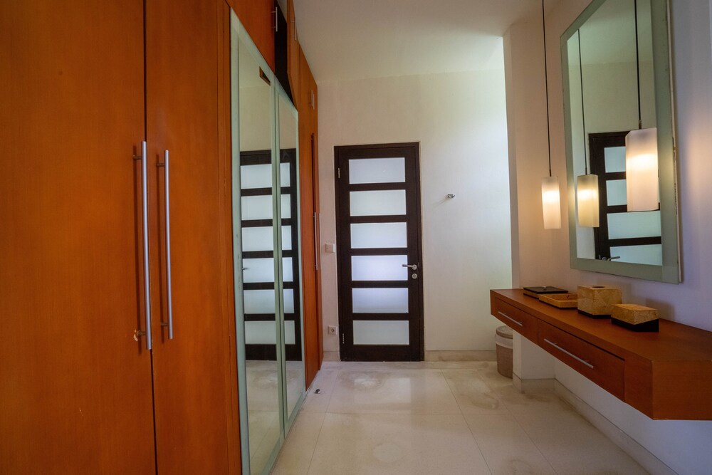 

Milano - Lovina - Lawira Beach Villa Lovina