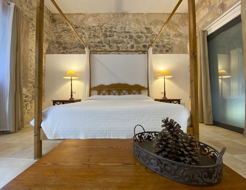 

Milano - Esporles - Finca Hotel Son Pont