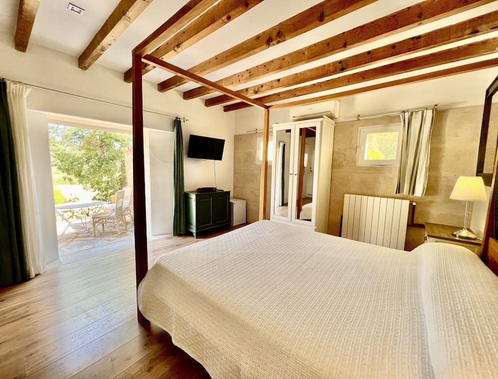

Milano - Esporles - Finca Hotel Son Pont