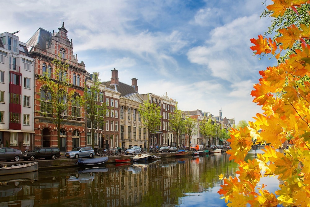 

Bari - Aalsmeer - Amsterdam Lake Hotel