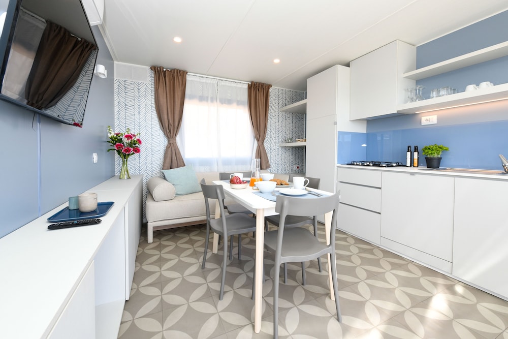 

Bari - Moniga del Garda - Camping Europa Silvella