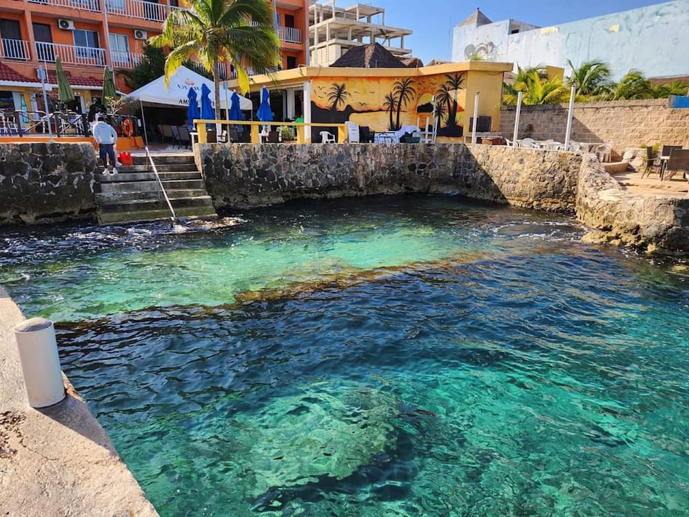

Roma - Cozumel - Hotel Barracuda Cozumel