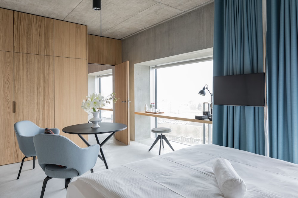 

Roma - Opfikon - Placid Hotel Design & Lifestyle Zurich