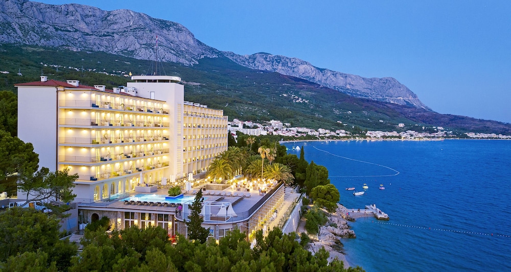 

Napoli - Makarska - Bluesun Hotel Jadran