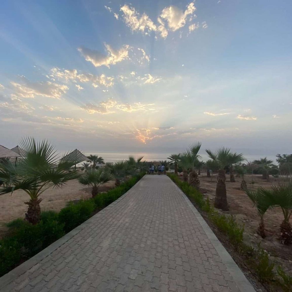 

Bari - Sweimeh - Dead Sea Spa Hotel