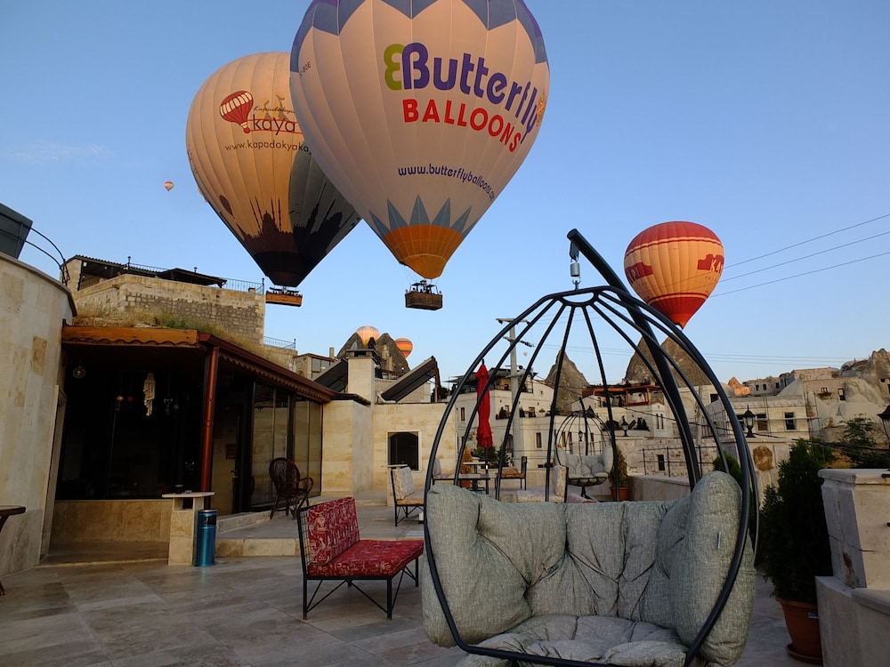 

Napoli - Cappadocia - Balloon Cave Hotel
