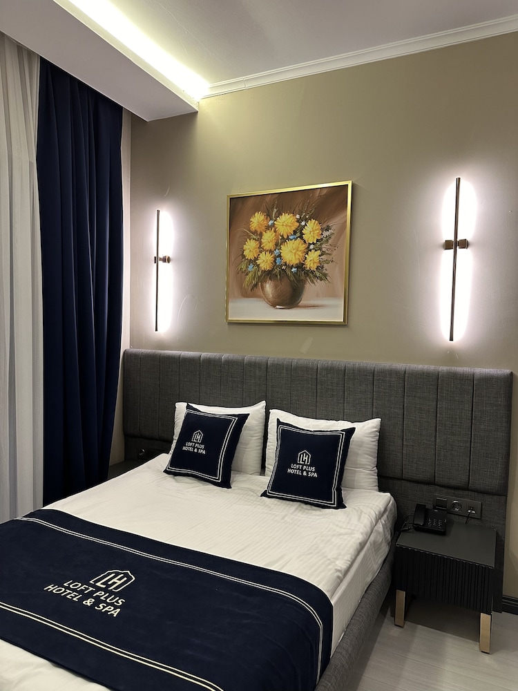 

Firenze - Istanbul, New Airport - Loft Park Hotel's