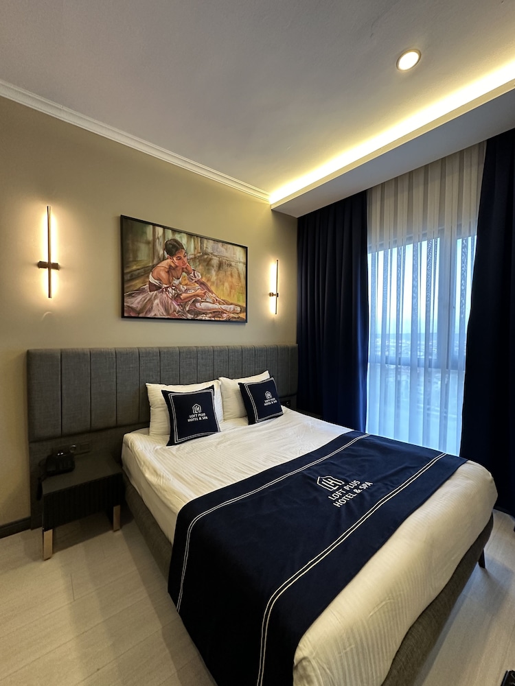 

Bari - Istanbul - Loft Park Hotel's