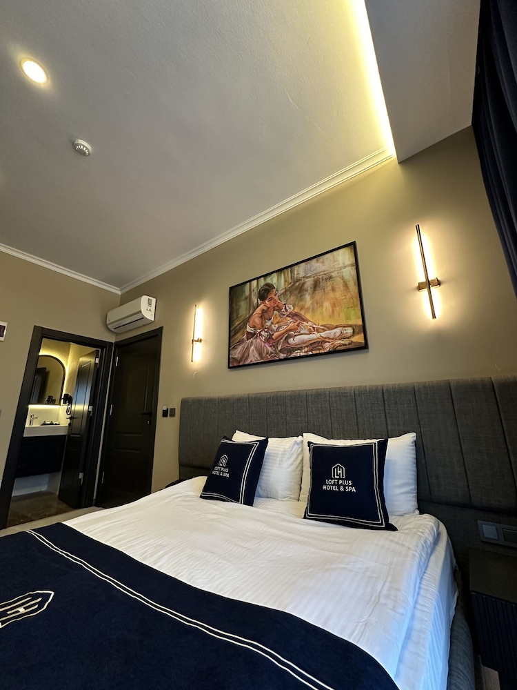 

Verona - Istanbul, New Airport - Loft Park Hotel's