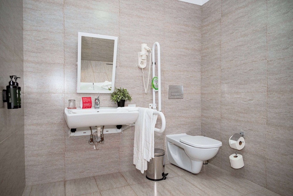 

Milano - Craiova - Ramada Plaza By Wyndham Craiova