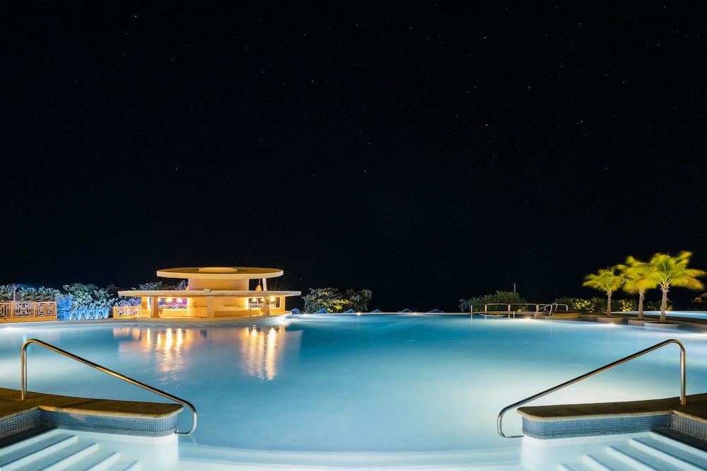 

Napoli - Rose Hall - Iberostar Waves Rose Hall Beach - All Inclusive