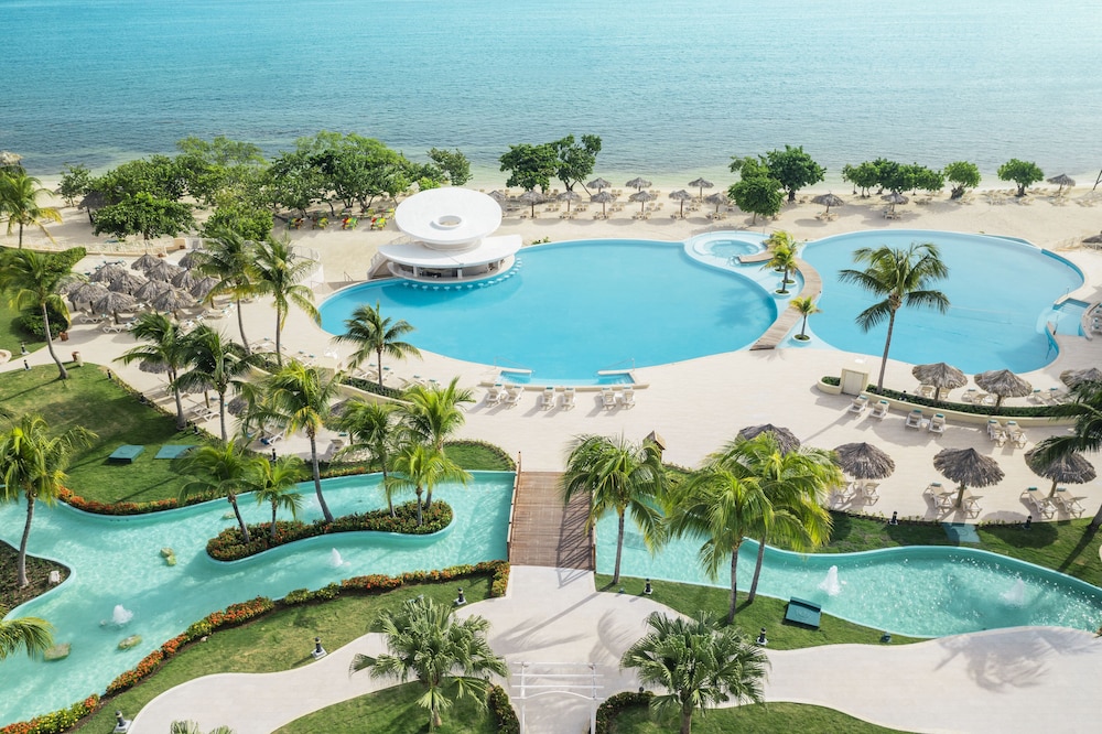 

Milano - Rose Hall - Iberostar Waves Rose Hall Beach - All Inclusive