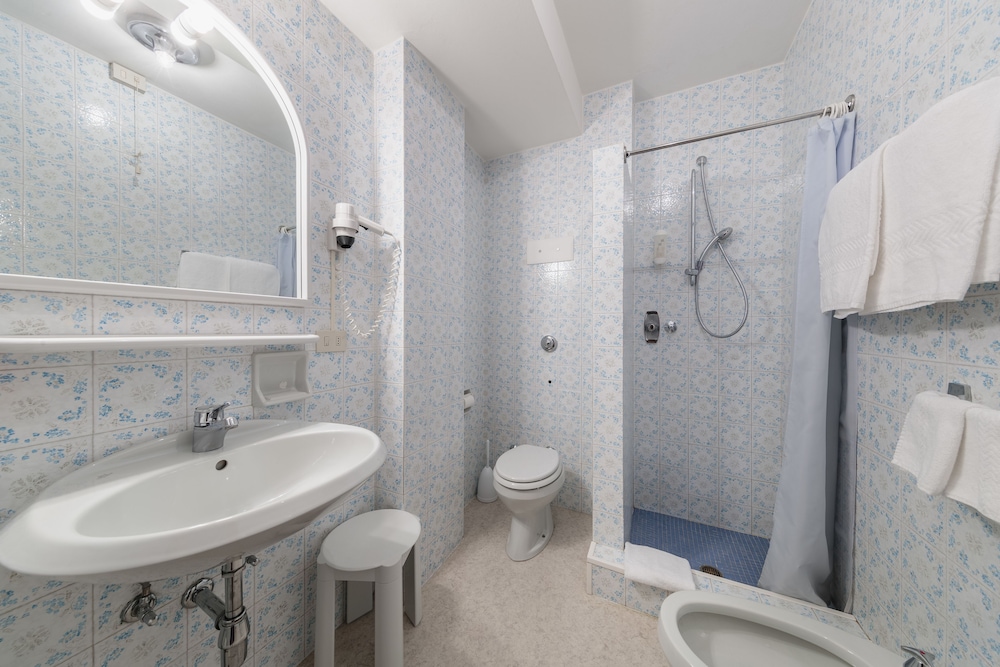 

Roma - Cortina d'Ampezzo - Hotel Al Larin