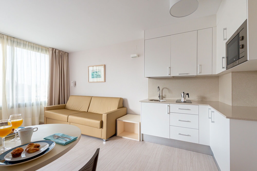 

Roma - Cunit - Atenea Park - Suites Apartments