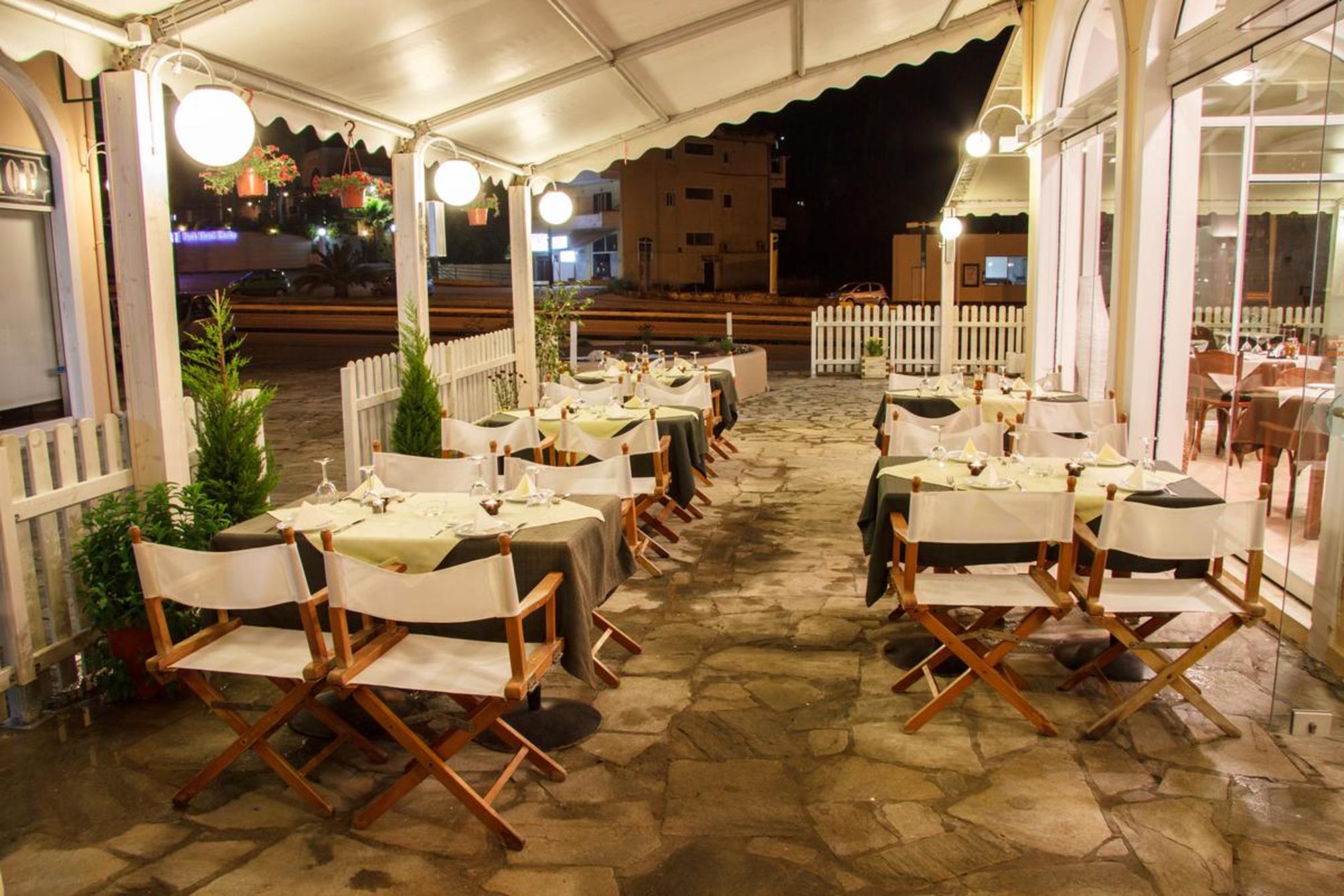 

Milano - Alikes - Govino Bay