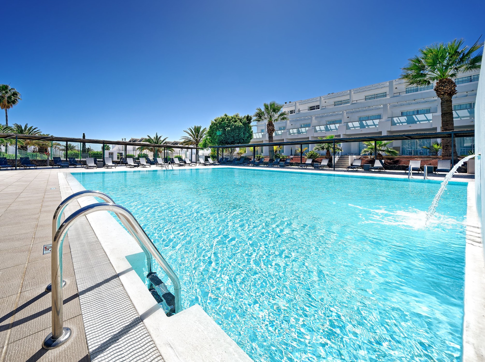 

Bari - Puerto del Carmen - Aequora Lanzarote Suites