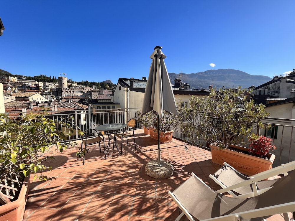 

Cagliari - Trento - America Apartments