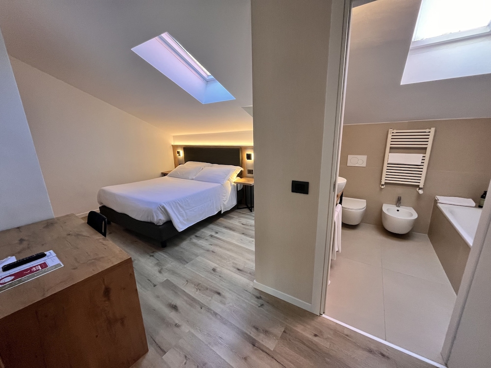 

Firenze - Trento - America Apartments