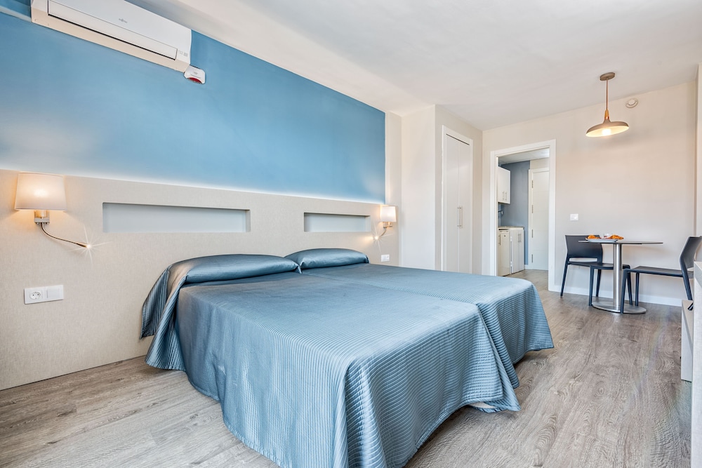 

Napoli - Fuengirola - Veramar Aparthotel
