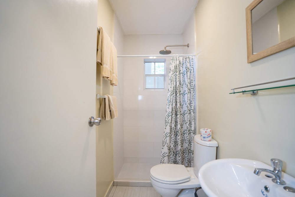 

Bologna - Willemstad - Delynne Boutique Hotel