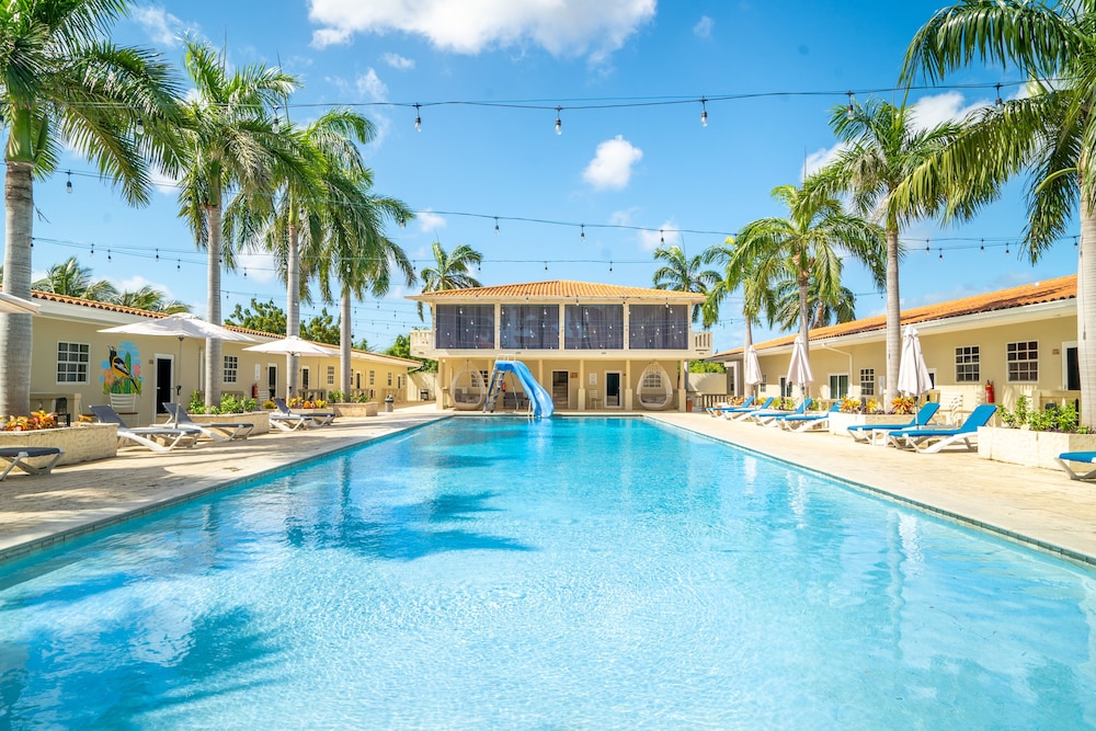 

Bologna - Curaçao - Delynne Boutique Hotel