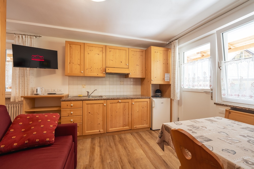 

Milano - Penia - Villa Adria B&B
