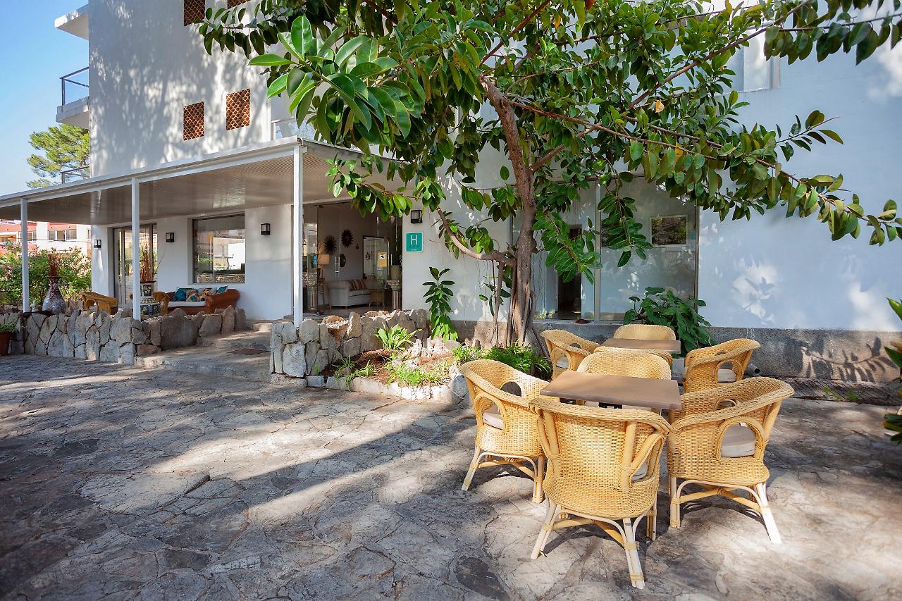 

Bari - Cala Ratjada - Petit Garden Hotel by Flacalco
