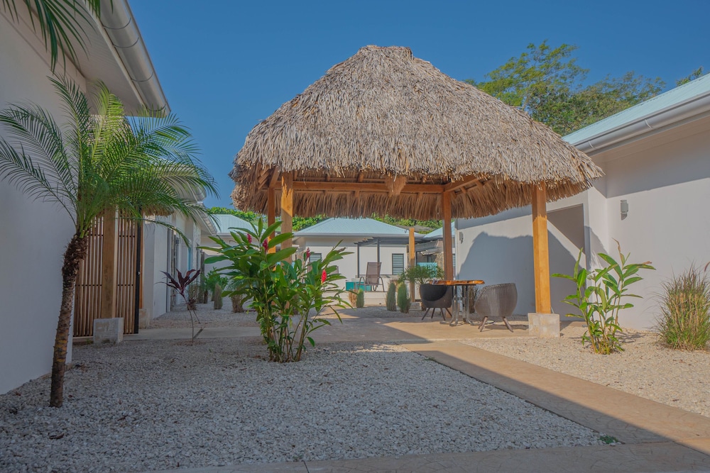 

Roma - Playa Negra - Villas VR Beachwalk Avellanas