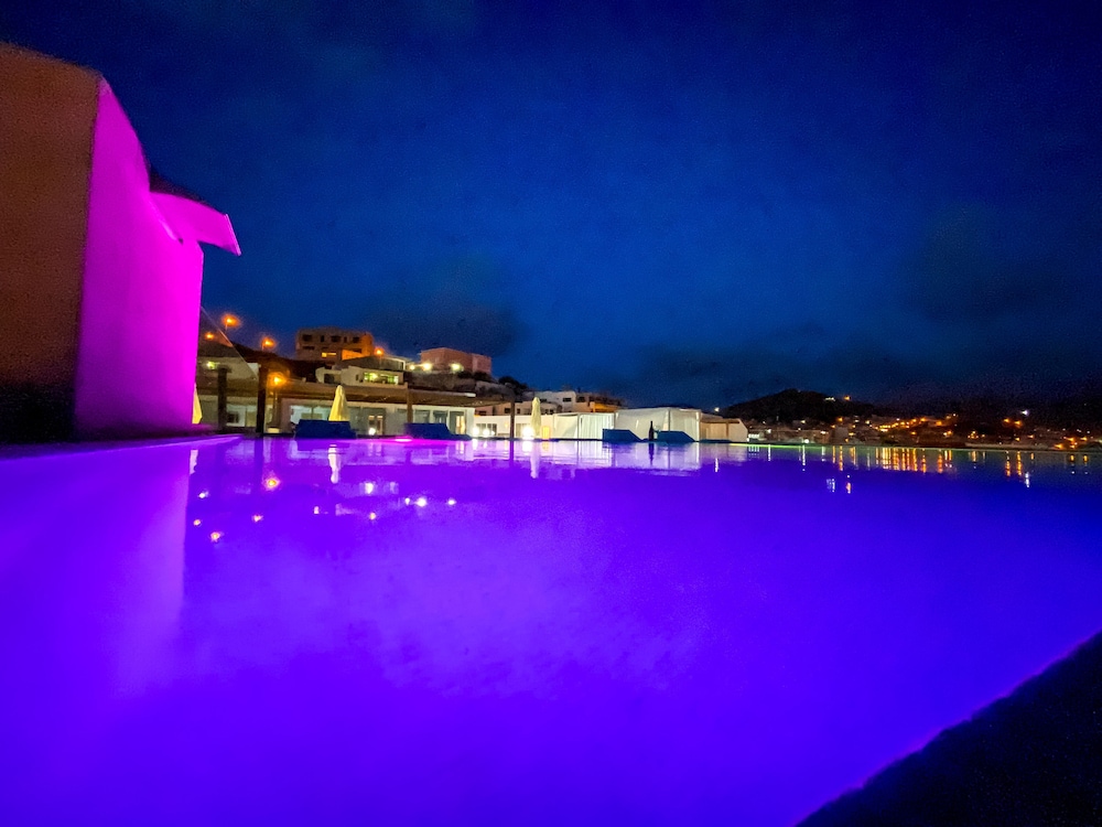 

Milano - Mindelo, Isola di São Vicente - Ouril Hotel Mindelo