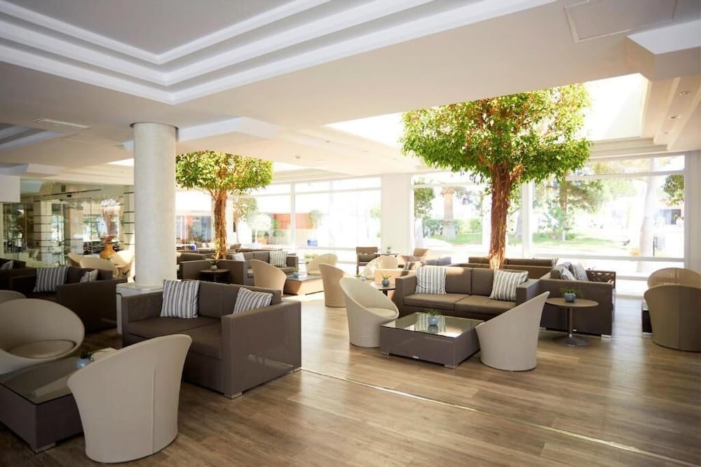 

Bologna - Es Pujols - Insotel Hotel Formentera Playa