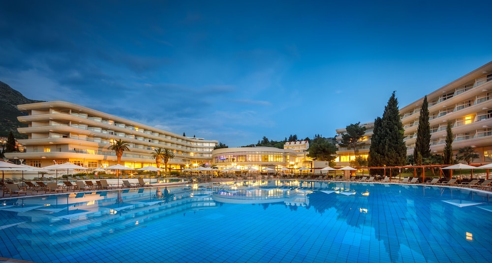 

Napoli - Zupa dubrovacka - Remisens Hotel Albatros-All inclusive