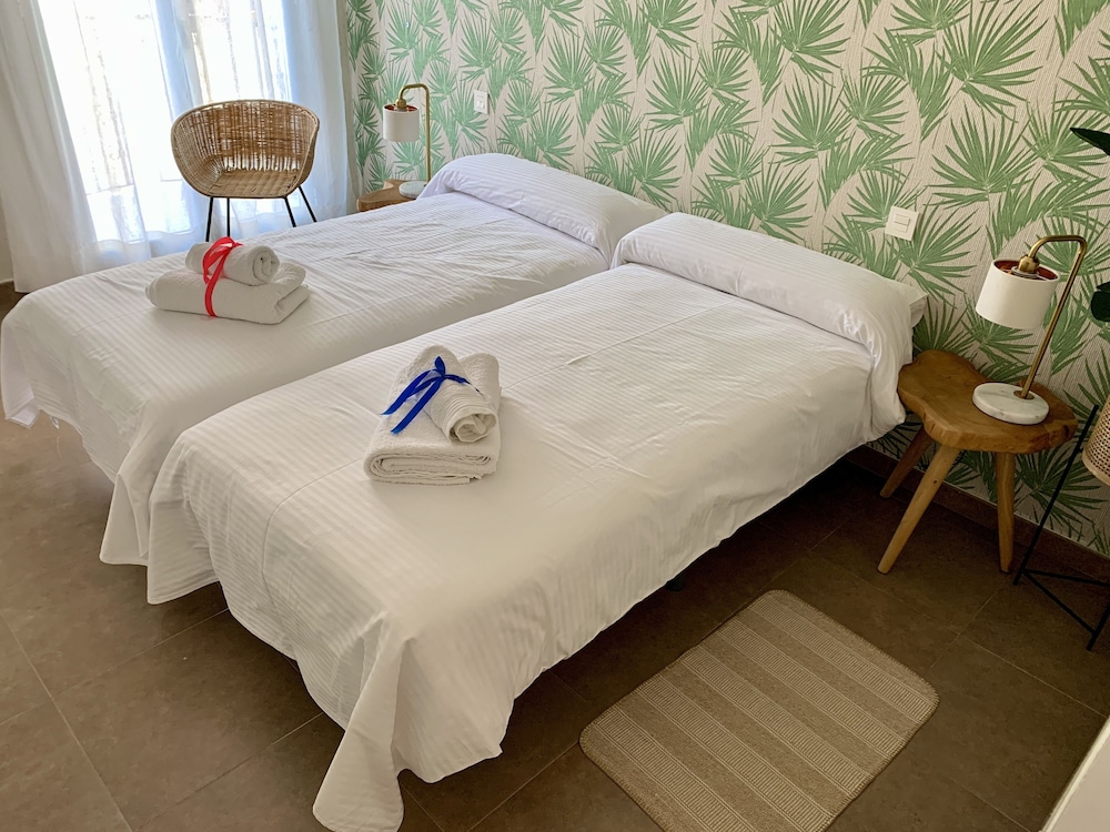 

Milano - Alhaurín el Grande - Sea to Sky Suites - Mijas Pueblo